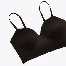 1+1 AKCIÓ RunwayShape SculptedComfort Merevítő Nélküli Alakformáló Melltartó